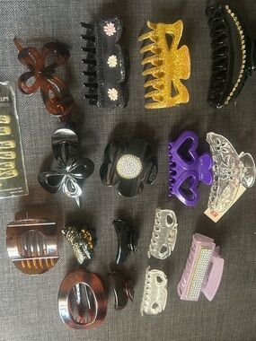 Bundle of NWT & NWOT Hair Accessories
